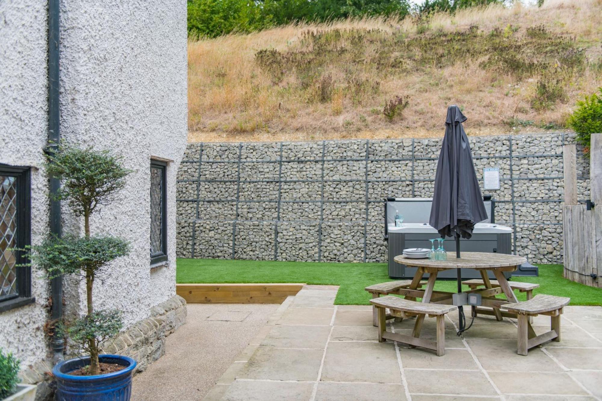 Hockley House By Bloom Stays Folkestone Bagian luar foto